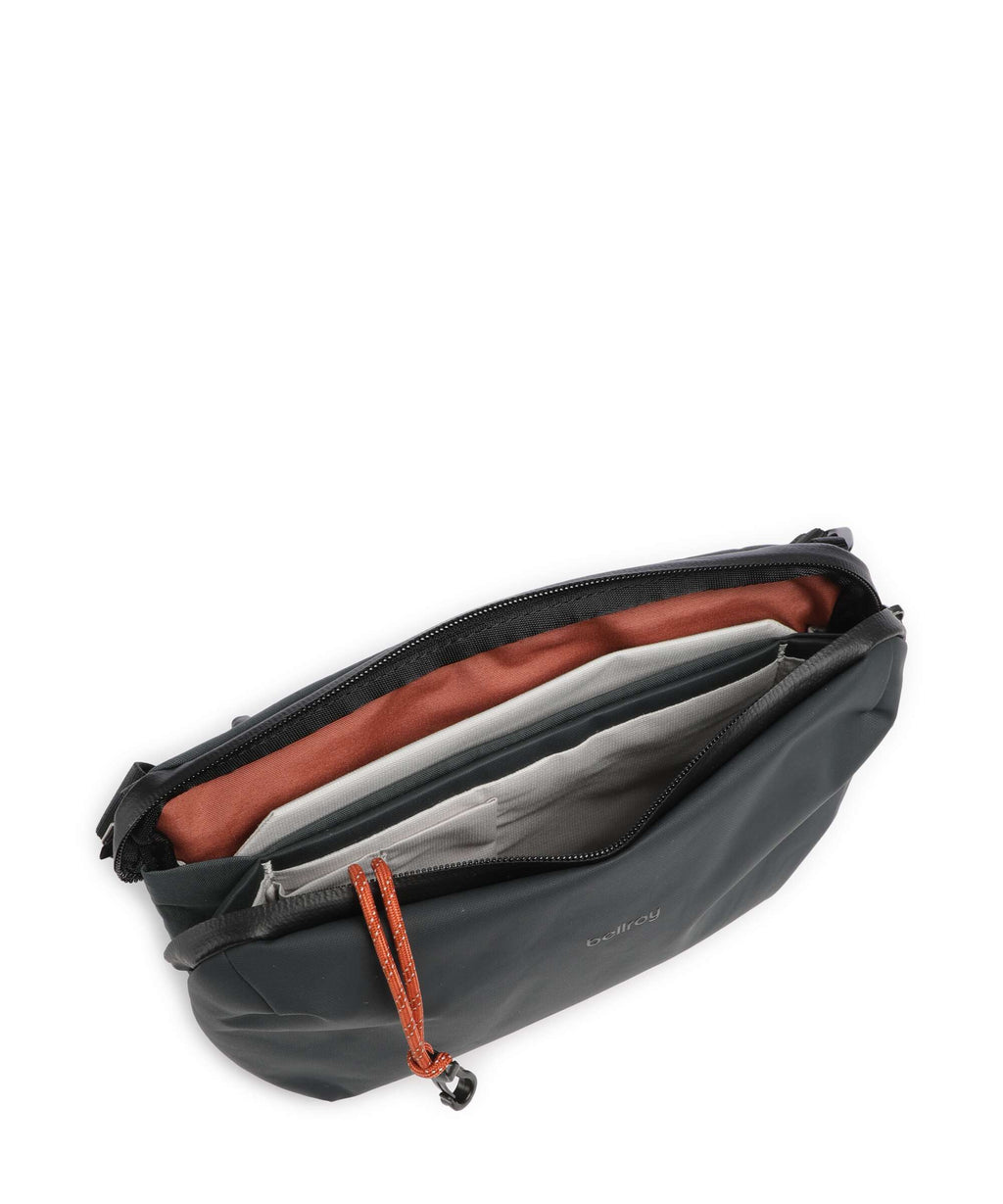 Bellroy Venture 3 Crossbody bag deep ocean