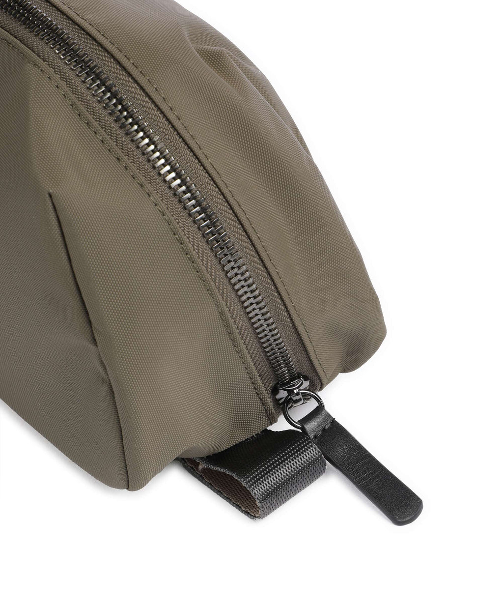 Bellroy Plus Toiletry bag seakelp